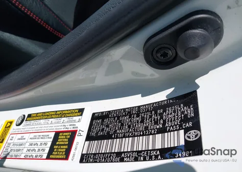 2017 Toyota Camry Le/Xle/Se/Xse z USA, uszkodzony, nr VIN 4T1BF1FK7HU413782